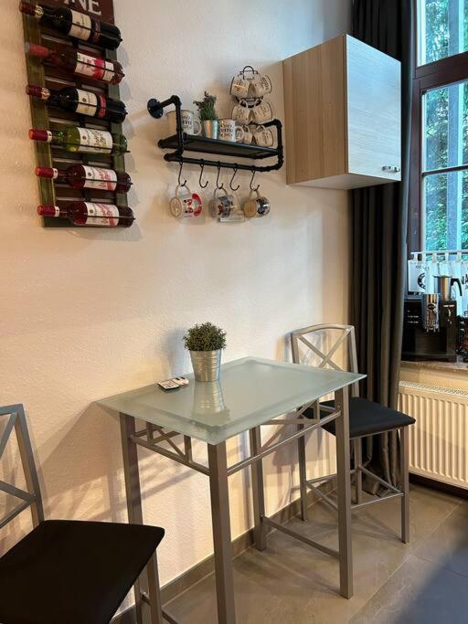 Ruhige Wohnung Im Fabrikstil In Chemnitz Exteriör bild